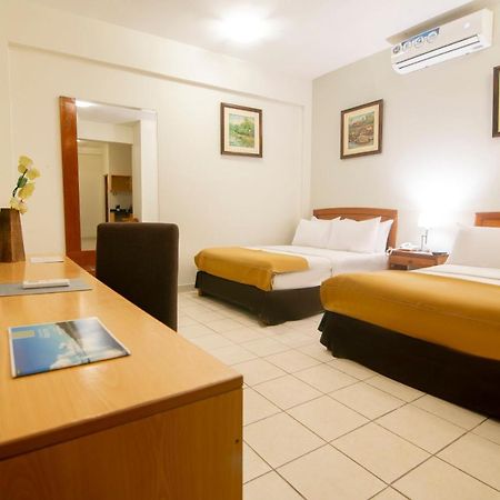 El Dorado Express Hotel Iquitos Bagian luar foto