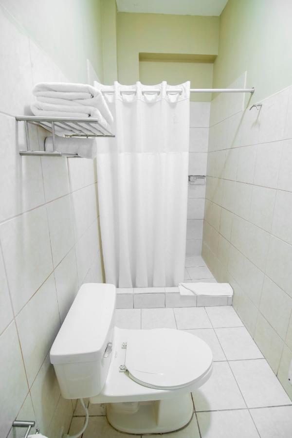 El Dorado Express Hotel Iquitos Bagian luar foto